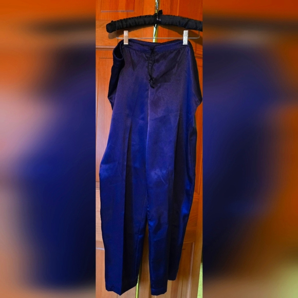 Adonna Vintage 3 Piece Pajama Set - Picture 7 of 13